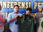 bermodalkan-seragam-dan-kartu-palsu-anggota-tni-sukamdijpg.jpg