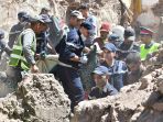 berpacu-dengan-waktu-mencari-korban-gempa-maroko_20230911_080305.jpg
