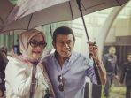 berulang-tahun-ke-61-ricca-rachim-dapat-kejutan-spesial-dari-rhoma-irama.jpg