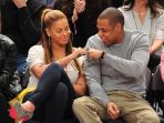 beyonce-dan-jay-z_20170418_060638.jpg