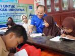 bfi-finance-perbaiki-fasilitas-belajar-sdn-kertajaya_20191118_074159.jpg