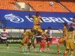 bhayangkara-fc-vs-madura-united-liga-1-2021.jpg