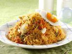 bihun-goreng-telur-asin.jpg