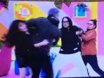 billy-syahputra-dan-pengacara-kriss-hatta-indra-tarigan.jpg