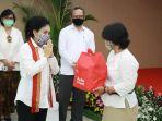 bintang-puspayoga-menyerahkan-paket-pemenuhan-ke.jpg