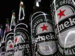 bir-heineken-di-rak-supermarket-di-moskow.jpg