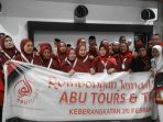 biro-perjalanan-haji-dan-umrah-abu-tours-berangkatkan-jemaahnya_20180226_114130.jpg