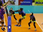bjb-tandamata-tekuk-gresik-petrokimia-3-0-di-ajang-proliga-2020_20200306_223225.jpg