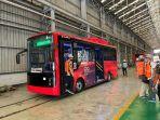 blimp-bus-listrik-merah-putih.jpg