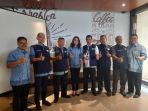 blue-bird_20180908_191749.jpg