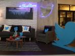 blueroom-di-kantor-twitter-indonesia-di-jakarta_20160805_075324.jpg