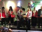 bmp-menyerahkan-bantuan-secara-simbolis.jpg