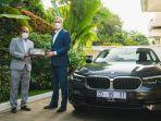 bmw-yes.jpg