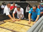 bnn-bongkar-penyelundupan-ganja-250-kg-dengan-modus-modifikasi-mobil-bak_20181018_143751.jpg
