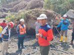 bnpb-memulai-peledakan-batuan-material-gunung-marapi.jpg