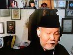 bob-iskandar-dari-pwi-pusat-dalam-presentasinya.jpg
