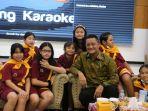 bocah-binus-ketemu-mensos.jpg