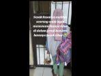 bocah-datangi-ibunya-di-rutan-polsek-paguat-pohuwato-gorontalo.jpg