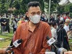 bona-septano-adik-mendiang-markis-kido-saat-diwawancarai-1.jpg