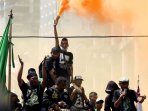 bonek-demo-tolak-klb-pssi_20150418_181516.jpg