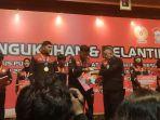 bonus-kepada-pegulat-peraih-medali-sea-games-2023.jpg