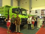 booth-hino-di-pameran-otomotif-makassar_20151007_163316.jpg