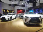 booth-lexus.jpg