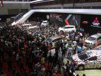 booth-mitsubishi.jpg