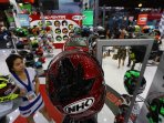 both-helm-di-jakarta-fair-kemayoran-2015_20150611_185216.jpg