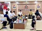 boy-rafli-amar-menerima-audiensi-forum-persaudaraan-hijrah.jpg