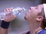 bpom-pastikan-air-minum-dalam-kemasan-aman-dikonsumsi_20180318_021637.jpg
