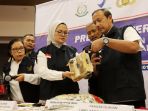 bpom-sita-produk-kopi-kadaluarsa_20190520_211822.jpg