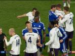 branislav-ivanovic-gigit-james-mccarthy_20150212_102009.jpg