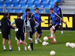 branislav-ivanovic-lagi-latihan-bareng-tim.jpg