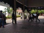 breaking-news-kpk-geledah-ruang-kerja-dan-rumah-dinas-bupati-jepara.jpg