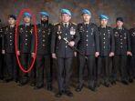 brigadir-daden-lingkaran-merah-berfoto-bersama-ferdy-sambo-dan-para-ajudannya1.jpg