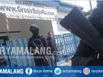brimob-di-rumah-teroris-malang_20170619_182851.jpg