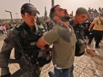 Berita Foto : Brutal, Polisi Israel Serang Pelayat Shireen Abu Akleh