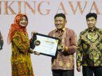bsi-borong-6-penghargaan-salah-satunya-sebagai-bank-teraktif-dalam-praktik-green-banking.jpg