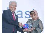 bsi-raih-penghargaan-sebagai-bank-syariah-terbaik.jpg