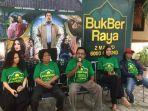 buka-bersama-pemain-film-si-doel-the-movie-2.jpg