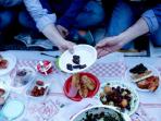 buka-puasa-ramadan-di-istanbul-turki_20160608_123730.jpg