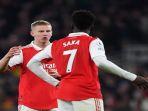 bukayo-saka-dan-oleksandr-zinchenko-ketika-bermain-di-arsenal.jpg