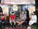 buku-berjuang-di-sudut-sudut-tak-terliput-iqbal-aji-daryono-nih3.jpg