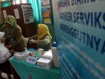 bulan-imunisasi-anak-sekolah_20161005_160936.jpg