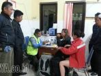 bule-perancis-tersesat-di-gunung-bromo_20170512_144655.jpg