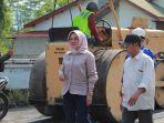 bupati-klaten-sri-mulyani-saat-sidak-ruas-jalan-32.jpg
