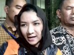 bupati-kutai-kartanegara-rita-widyasari_20171006_210716.jpg