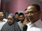 bupati-majalengka-karna-sobahi-sambangi-kediaman-tuti_20181101_142837.jpg