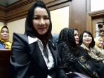 bupati-nonaktif-kutai-kartanegara-rita-widyasari_20180221_111111.jpg